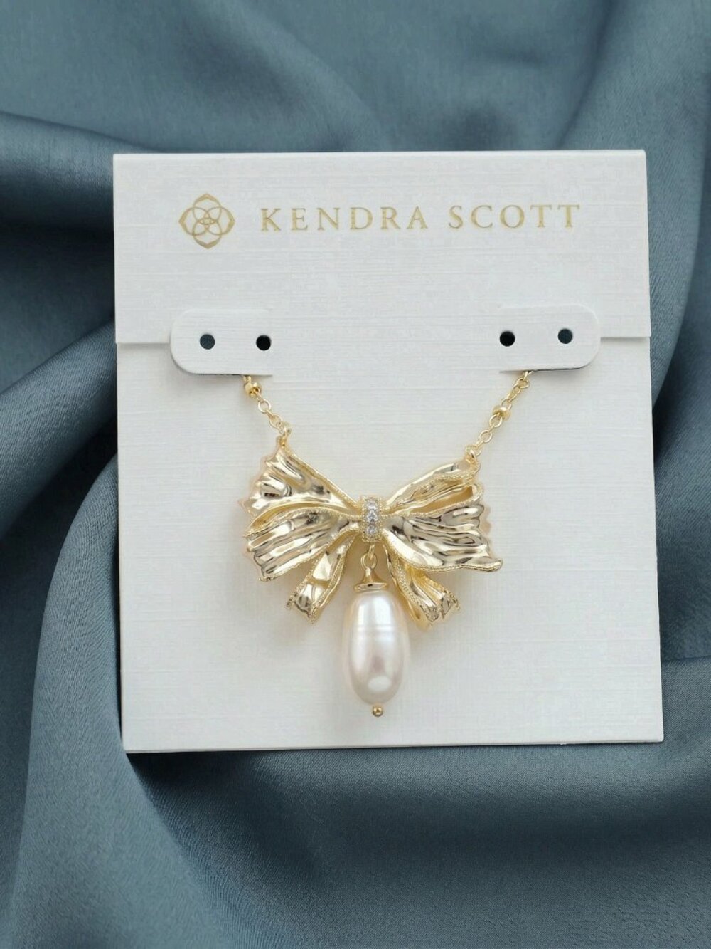 Kendra Scott Gold White Pearl x LoveShackFancy Bow Necklace NEW